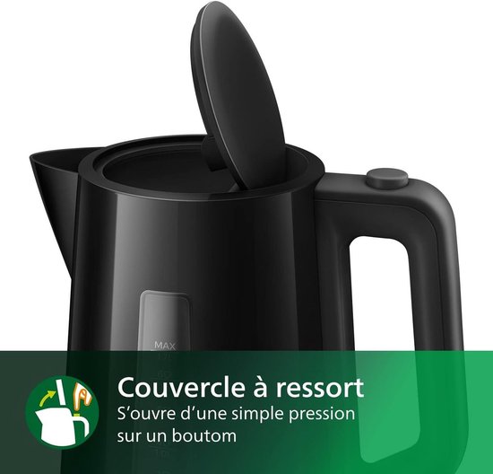 Zwarte waterkoker met deksel dat opent met één druk op de knop.