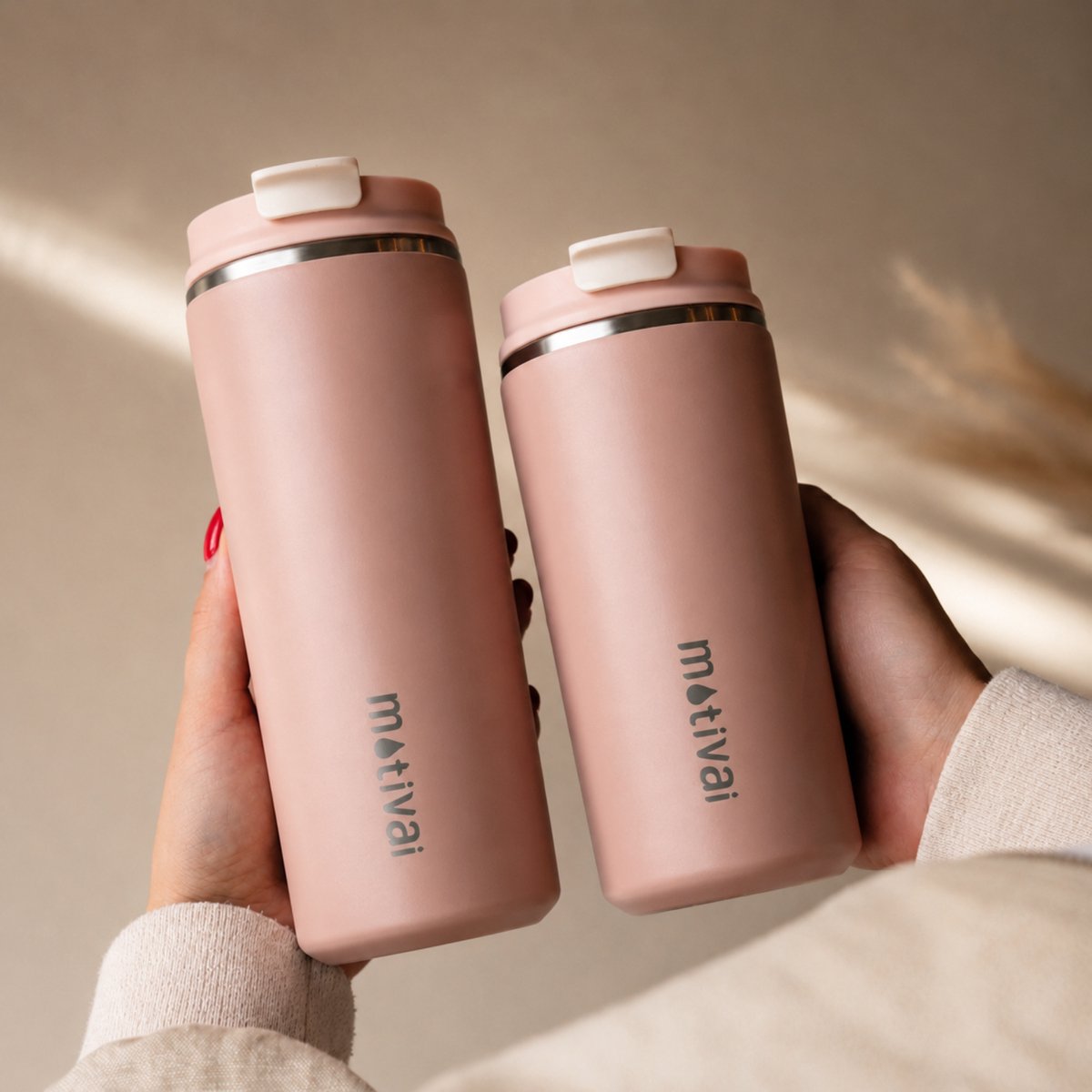 Motivai Daily Cup – Thermosbeker To Go – 470ML RVS Thermosmok – Lekvrij – Dubbelwandig Geïsoleerd – BPA-vrij & Duurzaam – Koffiebeker voor Onderweg – Rosé — cadeau in Koken & Dineren - foto 7