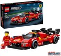 Voiture de course LEGO Speed Champions Ferrari 499P, figurine en combinaison et casque, sur fond blanc.