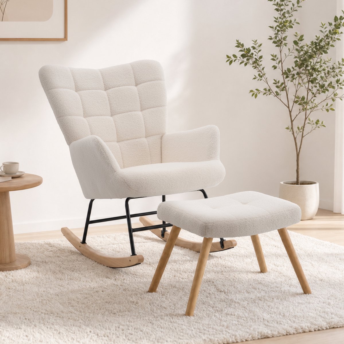 Wishdor Schommelstoel met Voetenbank 53x45cm - Fauteuil & Relaxstoel - Babykamer - Intern IJzeren Frame - Massief Hout - Zacht Katoen - Beige