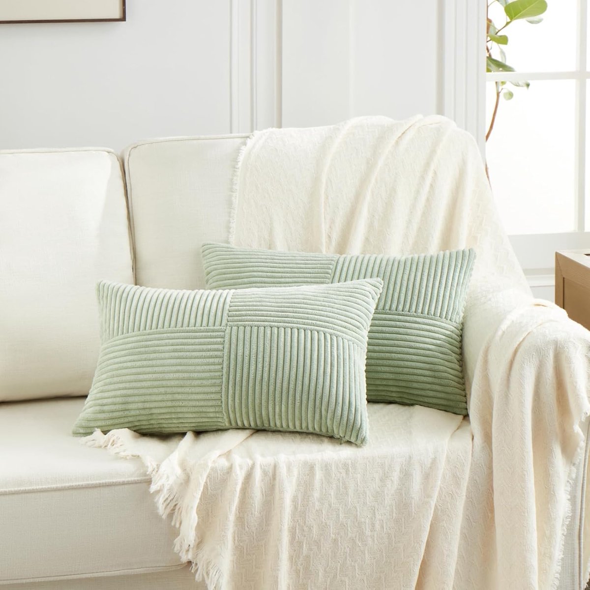 Famanu Set van 2 Boho kussenhoezen, moderne decoratieve kussenhoezen van corduroy, 50 x 60 cm, lichtgroen neutraal