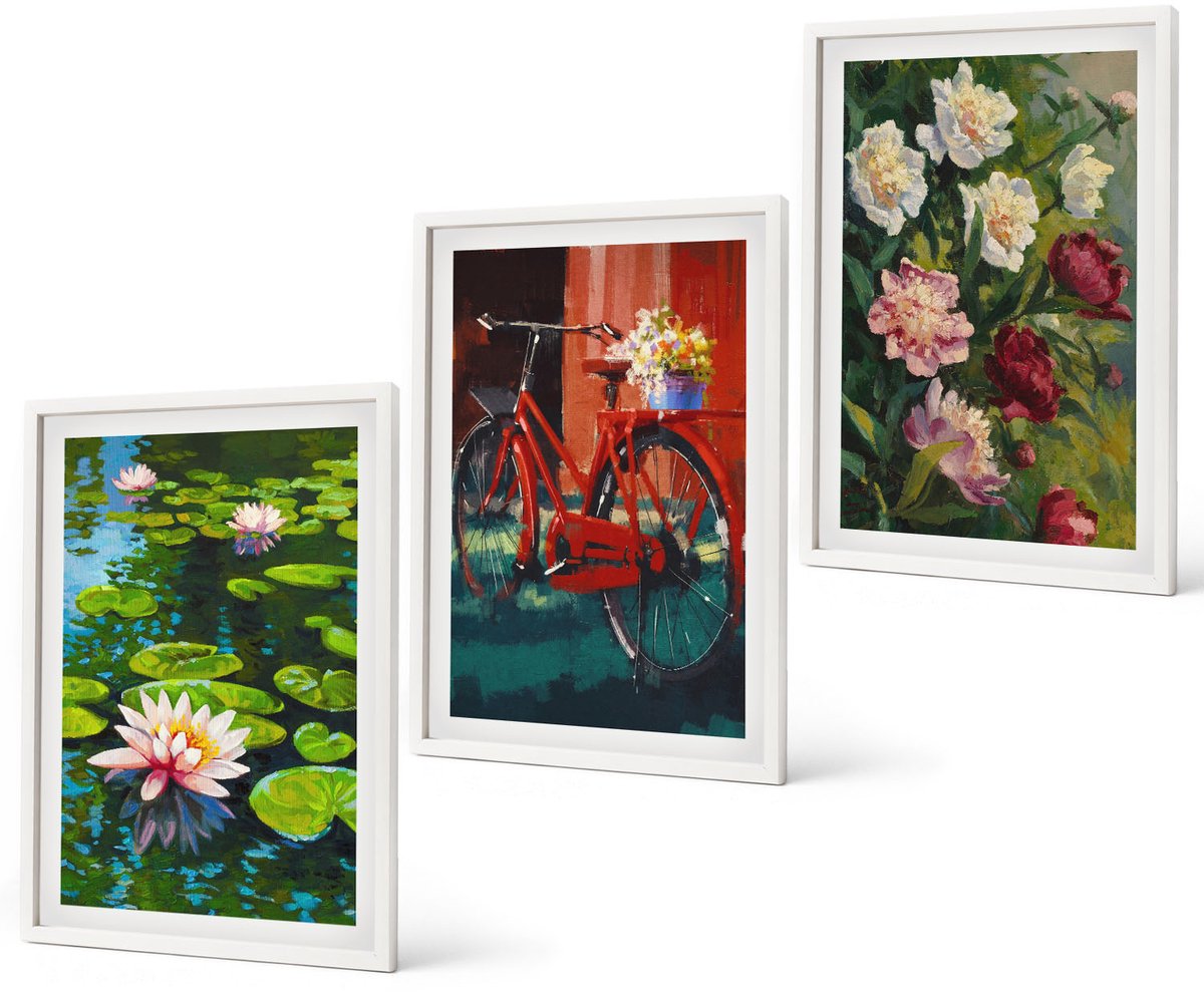 Coloray 3-Delige Schilderij Set - Lelies Op De Waterfiets In De Tuin, Kleurrijke Bloemen - 40 x 60 - Wanddecoratie - Muurdecoratie - Woonkamer