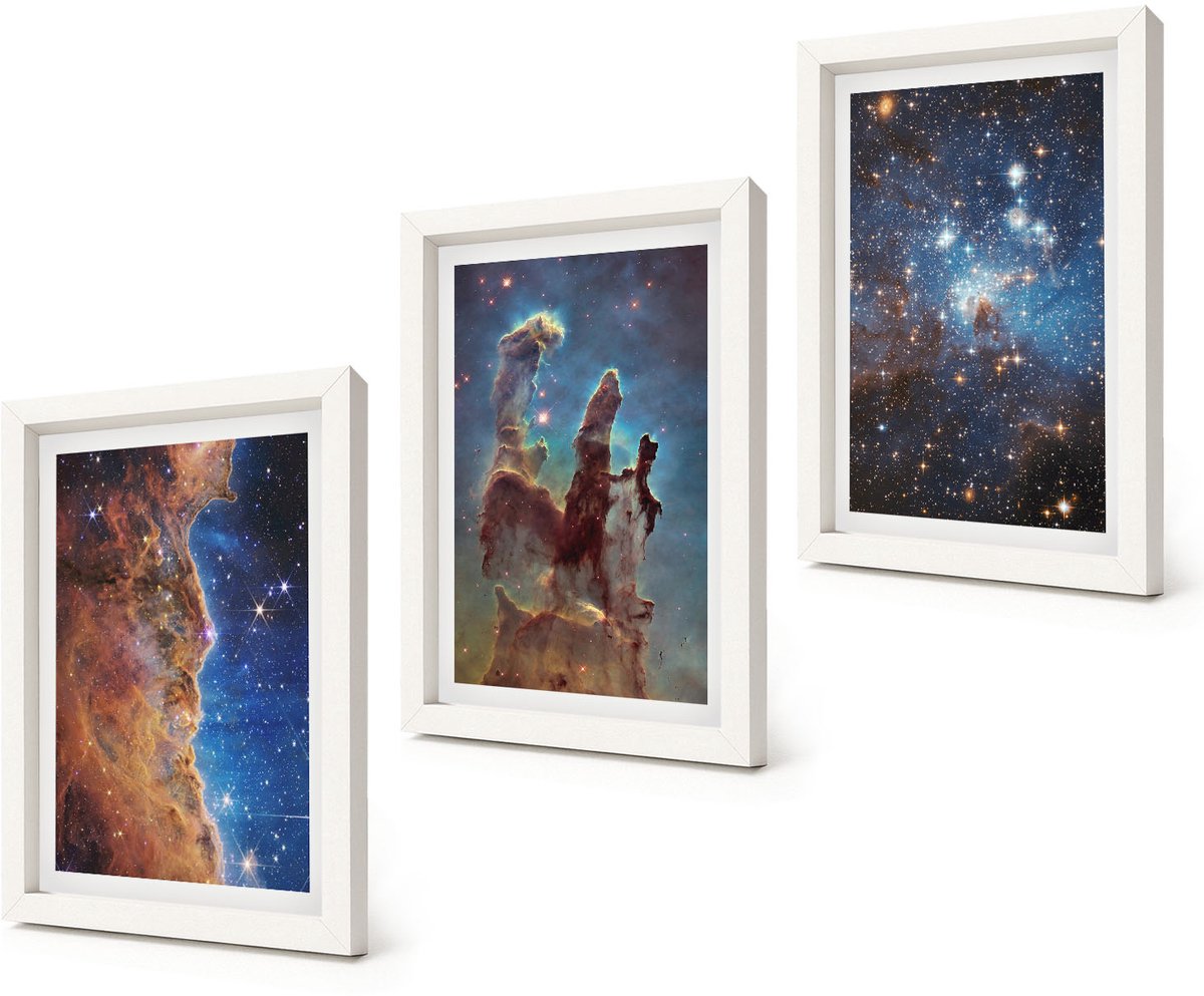 Coloray 3-Delige Schilderij Set - Ruimtelandschappen met sterrenstelsels en nevels - 20x30 - Wanddecoratie - Moderne Interieurdecoratie - Woonkamer Decoratie