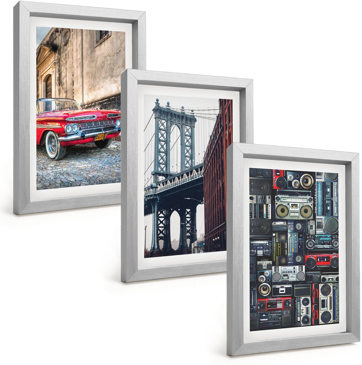 Tulup 4-Delige Schilderij Set - Oude auto op straat bij de Brooklyn Bridge en retro audioapparatuur - 20 x 30 cm - Muurdecoratie - Interieur Decoratie