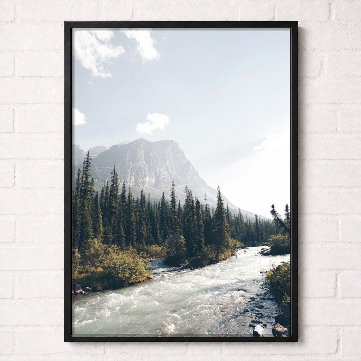 Bergrivier onder de Toppen Poster - Mountain Water Collection - Natuur Posters - A1+ 61 x 91,5 cm
