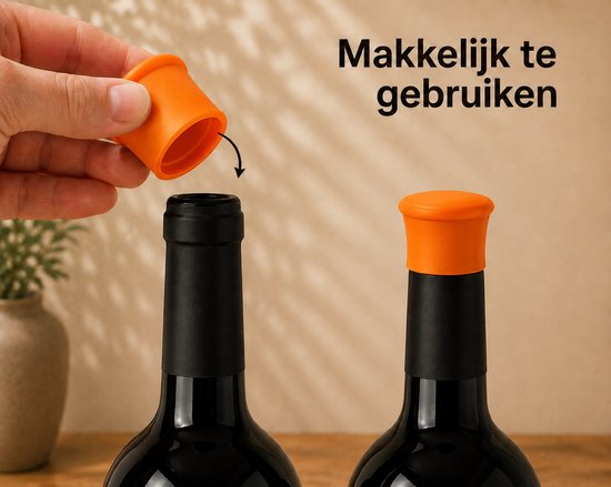 Een hand plaatst een oranje wijnstopper op een zwarte flessenhals. "Makkelijk te gebruiken" staat in tekst.