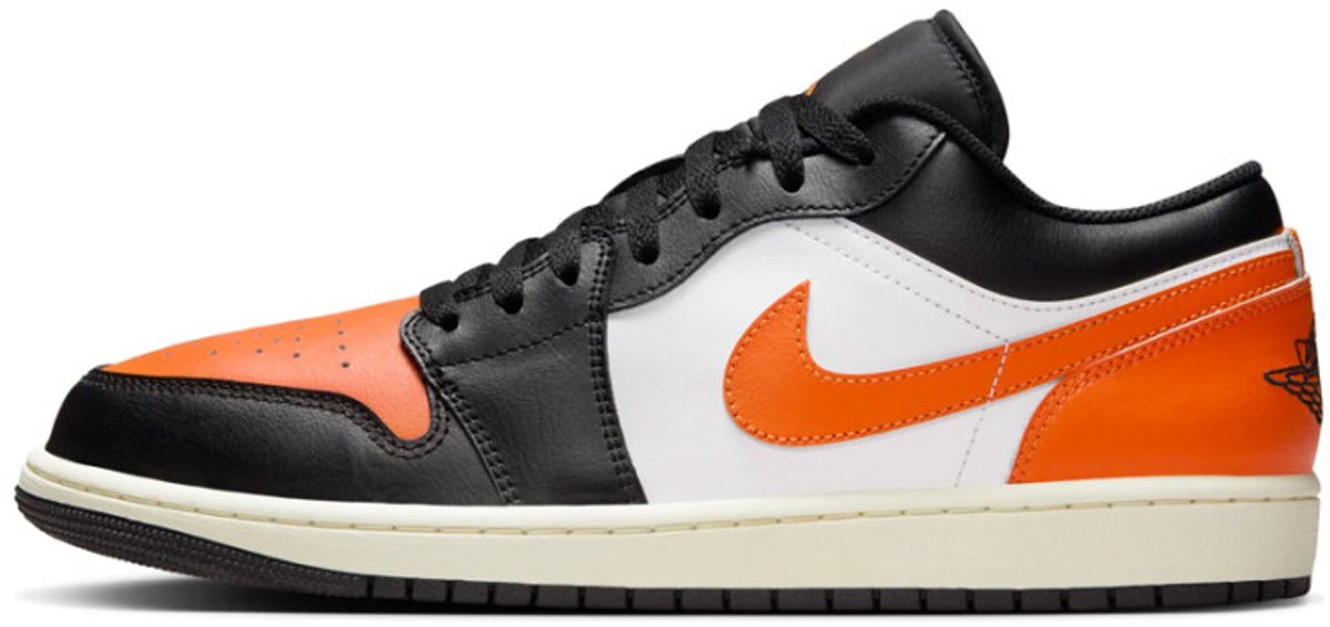 Nike Nike Air Jordan 1 Low Sneakers Unisex Oranje