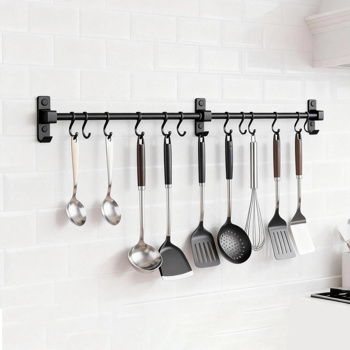 Omgoods- Keukenstang 80 cm - Zwarte Haaklijst - Aluminium - 12 Beweegbare Haken - Krasbestendig - Robuuste Draagkracht