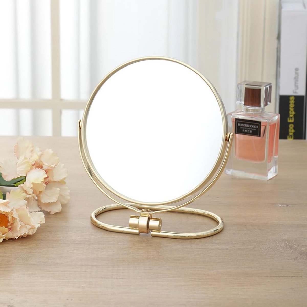 Omgoods - Dubbelzijdige Make-up Spiegel met Stand en 3x Vergroting