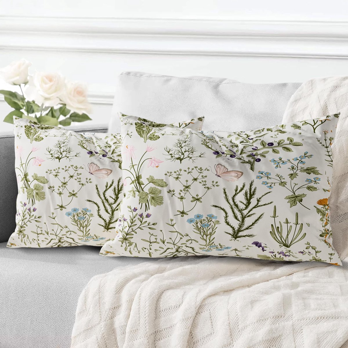 Omgoods - Set van 2 Decoratieve Kussenhoezen 40 x 80 cm - Bloemen Motief