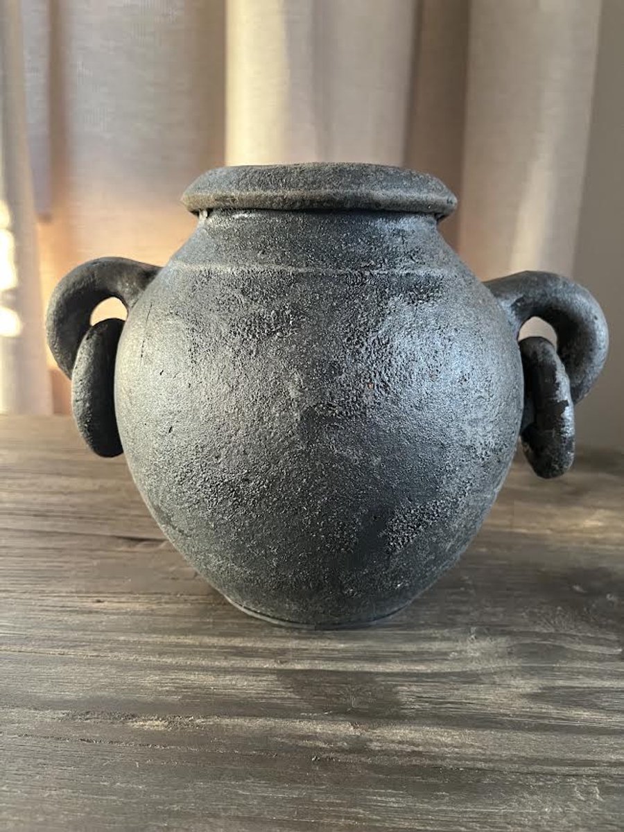 Landelijke decoratieve kruik met oren- Stoer sober- woondecoratie- 20x23 cm
