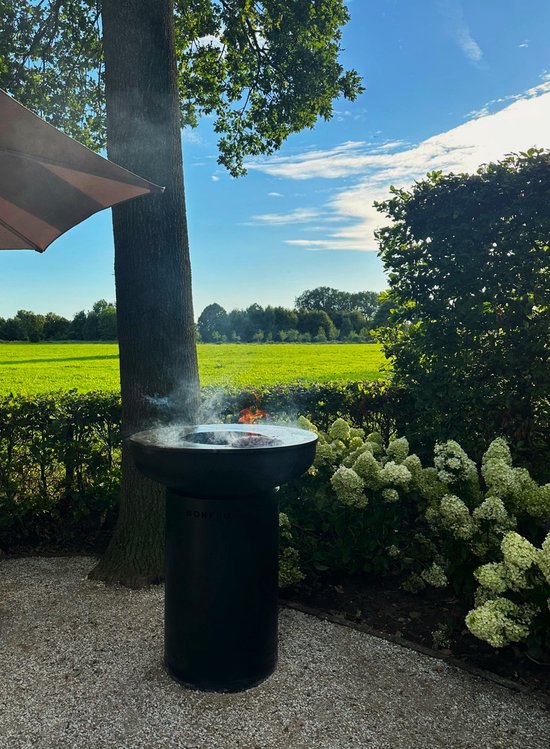 BonFeu BonBiza Zwart - Plancha Barbecue van Staal - 80x80x100 cm - Robuust en Stijlvol Ontwerp voor Buiten - Perfect voor Gezellige Barbecueavonden van BonFeu — afbeelding 2