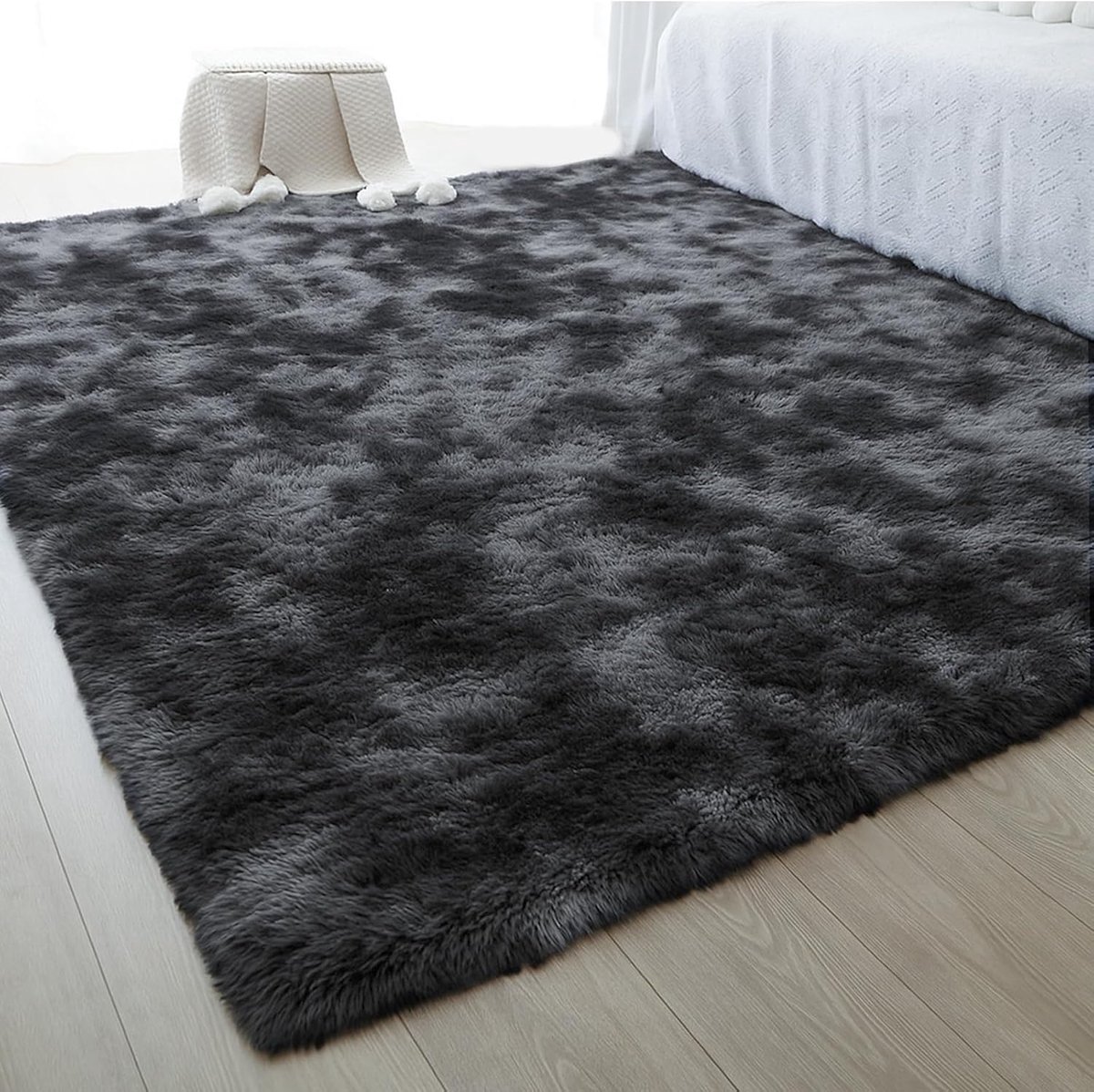 Fluffy vloerkleed 80 x 160 cm - Donkergrijs microvezel - Hoogpolig en antislip - Ideaal voor woonkamer - ShopVlot