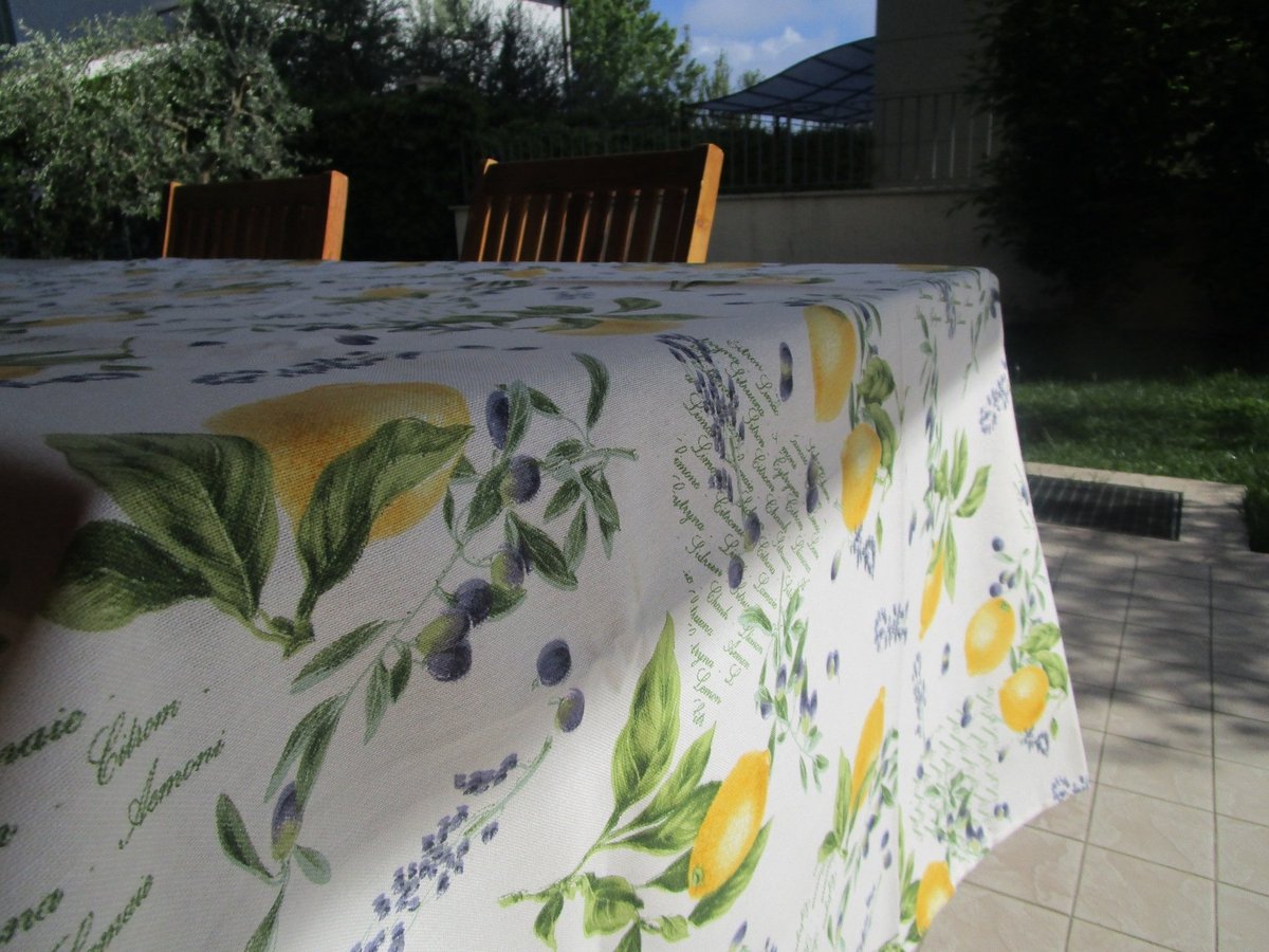 Omgoods - Vierkant Tafellaken 180x180cm Met Citroenenprint 100% Katoen