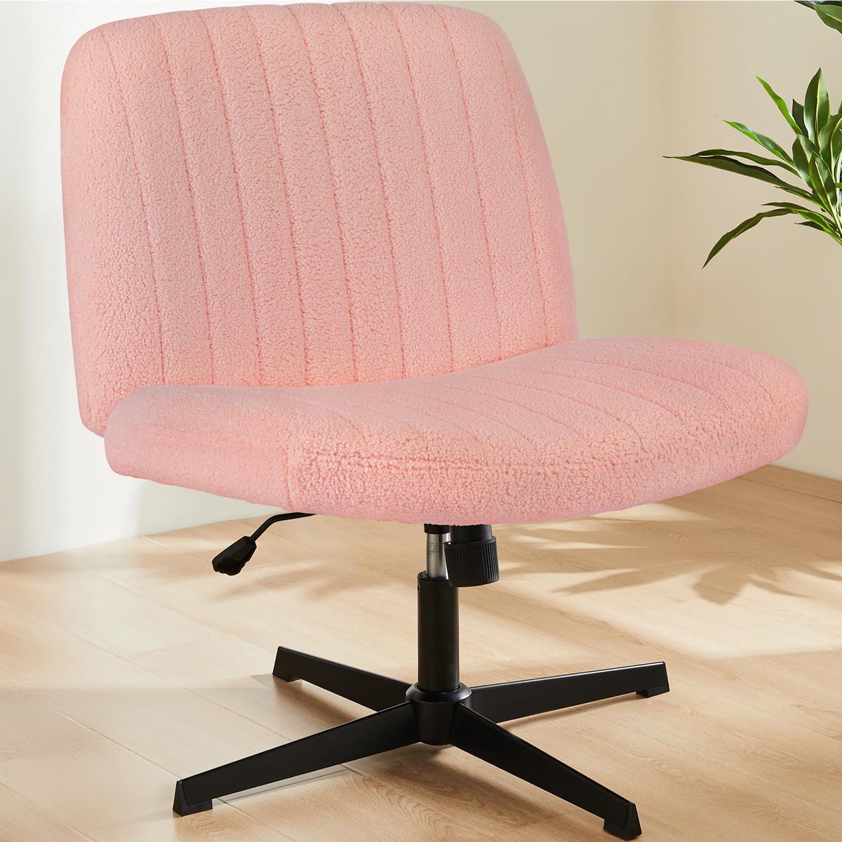 SnelShoppen - Roze Bureaustoel zonder Armleningen, Draaistoel met Teddyfluweel, Hoogte Verstelbare Leesstoel met Brede Bekleding voor Thuis, 360 Grade