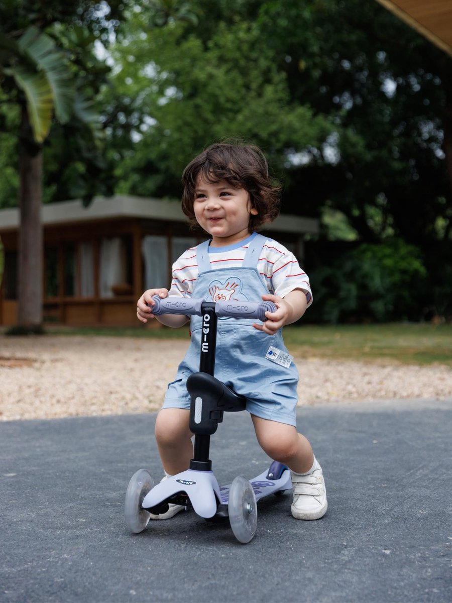 SnelShoppen - Micro Scooters Mini Micro 2 Grow LED 4in1 Peutertrike - Verstelbaar Stuur, Lichtgewicht, Geschikt voor Kinderen van 1-6 Jaar, Roze voor