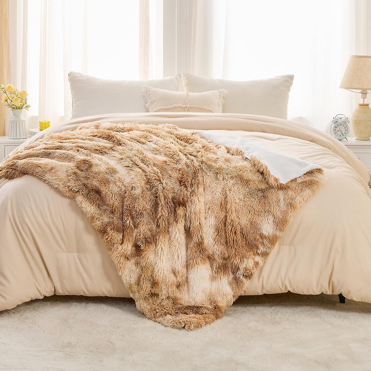 SnelShoppen - EMME Faux Knuffeldeken 150 x 200 cm, Wollig Bontdeken, Superzacht Pluche, Warme Fleecedeken, Elegante Tie-Dye Bruin Woondeken voor Bank