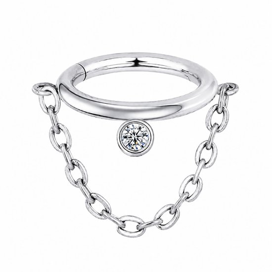 Zilverkleurige clicker piercing met een hangende ketting en een enkel kristal.