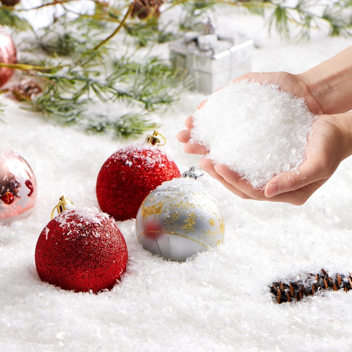 Kunstsneeuwdecoratie, kunstsneeuw,340 g kunstmatige kunststof sneeuwvlokken voor kerstboomdecoratie, feestdecoratie en winterdecoratie