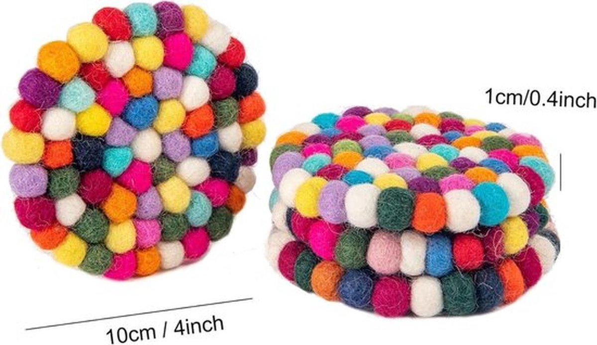 4 stuks - Ronde kleurrijke onderzetters - 10 cm diameter - Hittebestendige en duurzame tafelbeschermers - Geschikt voor kopjes, glazen en mokken - Perfect voor decoratie in de keuken, op kantoor of in de woonkamer
