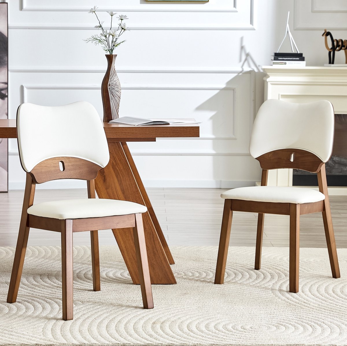 OKWISH Eetkamerstoel – Vlinderrugleuning Met Gewatteerde Zitting – Set Van 2 – Hout En Kunstleer – Design – Wit – Voor Eetkamer En Woonkamer