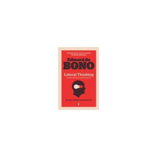 Boek "Lateral Thinking" van Edward de Bono op een rode achtergrond met een zwart profiel van een hoofd met een lampje erin.
