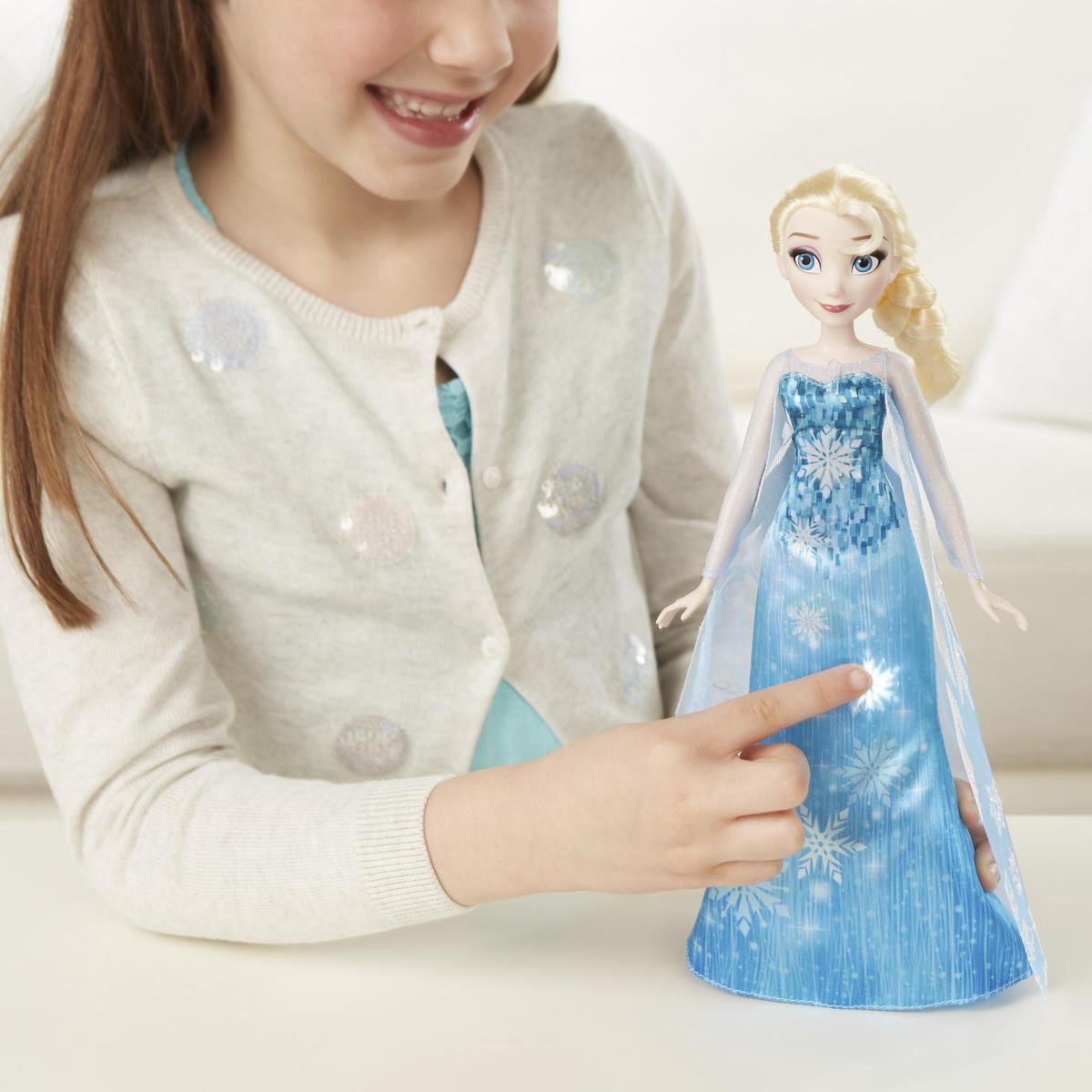 Disney Frozen Elsa met Pianojurk - Pop | bol.com