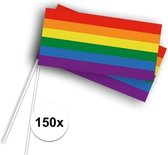 150x Zwaaivlaggetjes/handvlaggetjes met regenboog