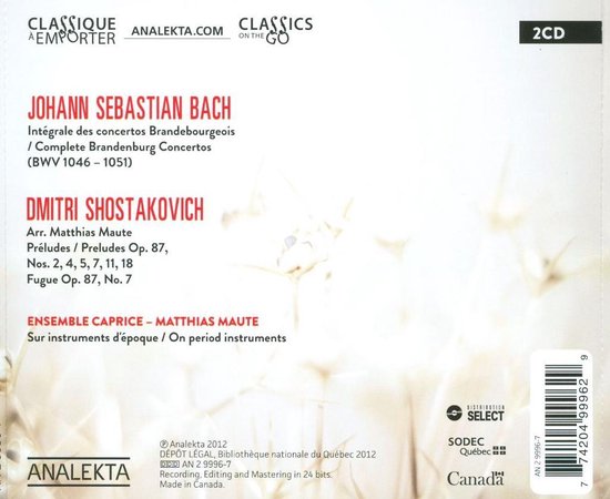 Achterkant van Bach en Shostakovich 2CD-album door Ensemble Caprice met tracklijst en witte bloemmotief achtergrond.