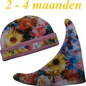 Kraam Cadeau - Baby Muts met Bandana - model B