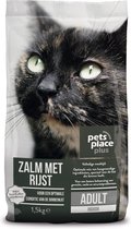 Pets Place Plus Cat Adult Indoor - Nourriture pour chat - Saumon - 1,5 kg