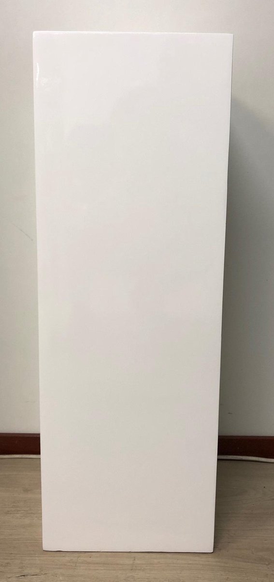 Trappenhuis Beeldhouwwerk meisje zuil/sokkel/pilaar fiberstone hoogglans wit 28x28x80 cm voor binnen en  buiten | bol.com