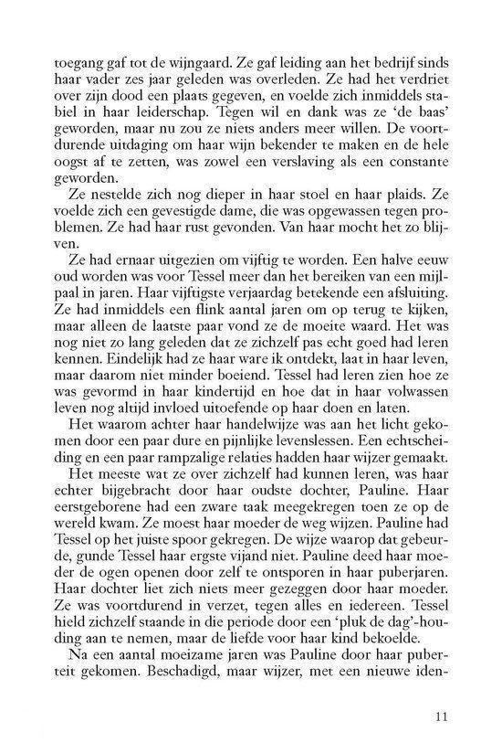 Pagina 11 met tekst over Tessel, haar leven en relaties.