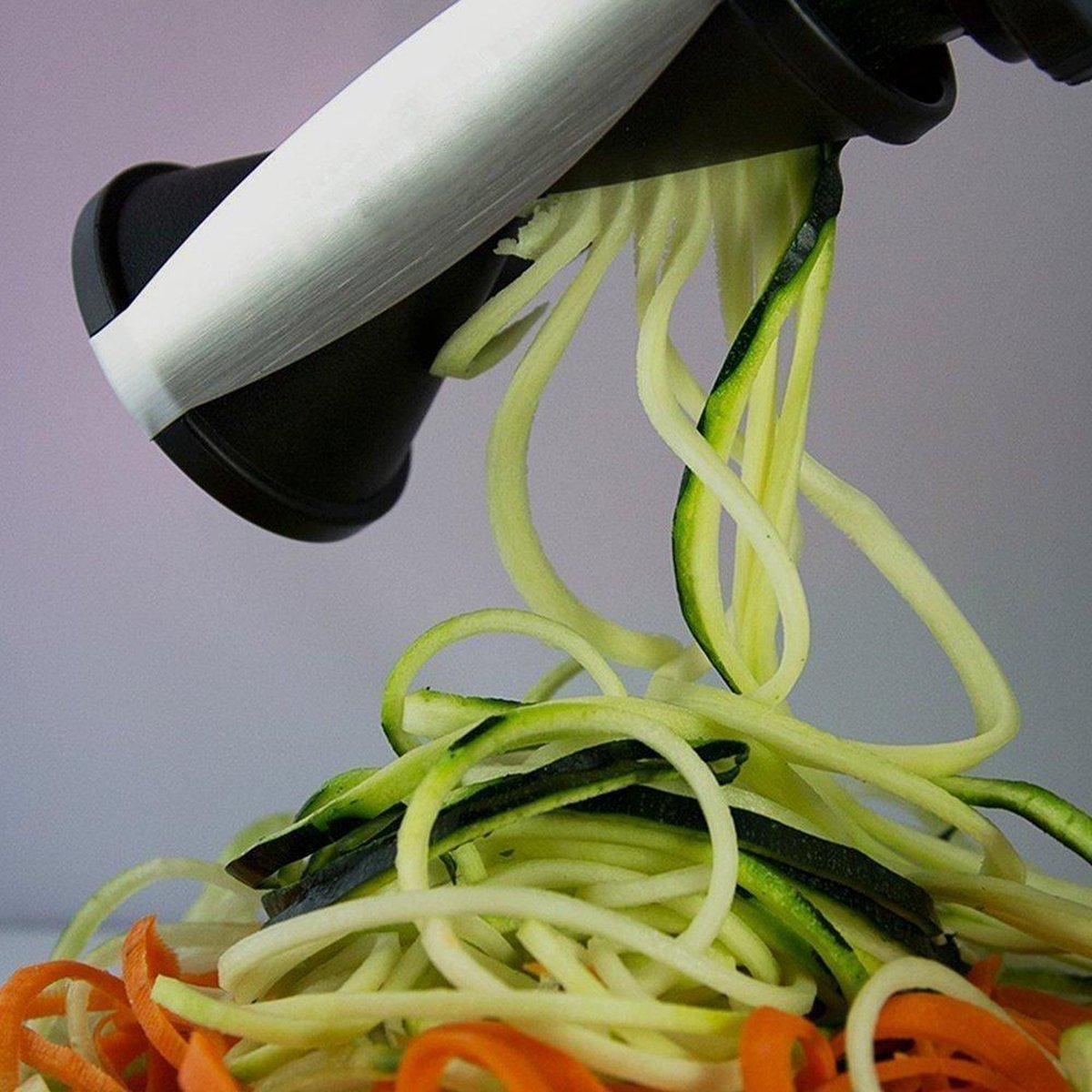 verliezen Il salon Spiraalsnijder - keukensnijder - courgette pasta maker - keuken -  groentesnijder | bol.com