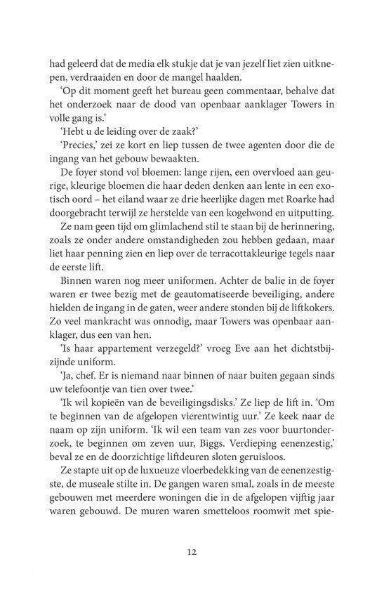 Page avec texte sur une enquête policière, Eve Dallas et Cicely Towers.
