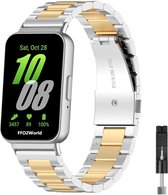 Stravo Stalen schakel bandje - geschikt voor Samsung Galaxy Fit 3 - Metalen RVS bandje - Zilver / goud (Inclusief inkort toolkit)