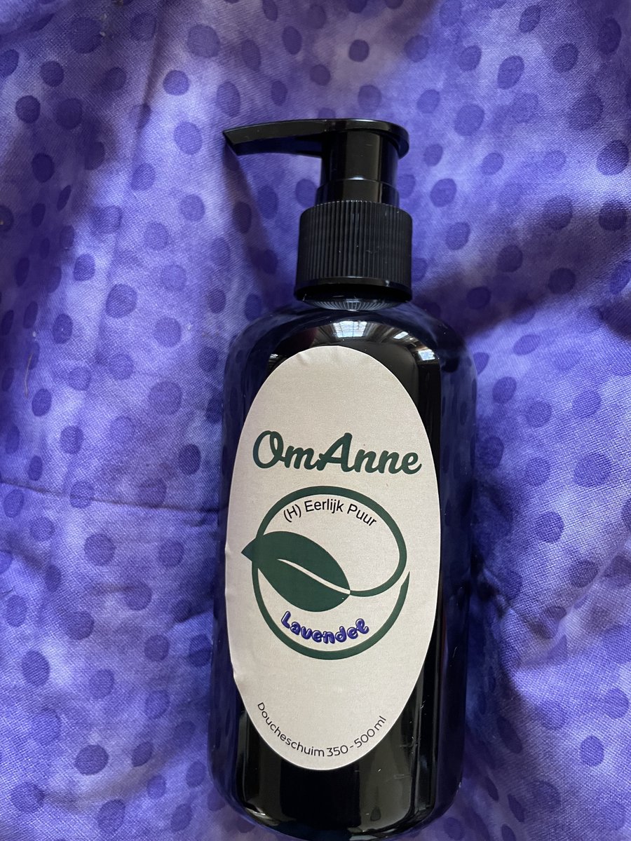 Douche en Bad Schuim Lavendel 500 ml. Puur Natuur! van OmAnne Prijs Inclusief Verzending!!