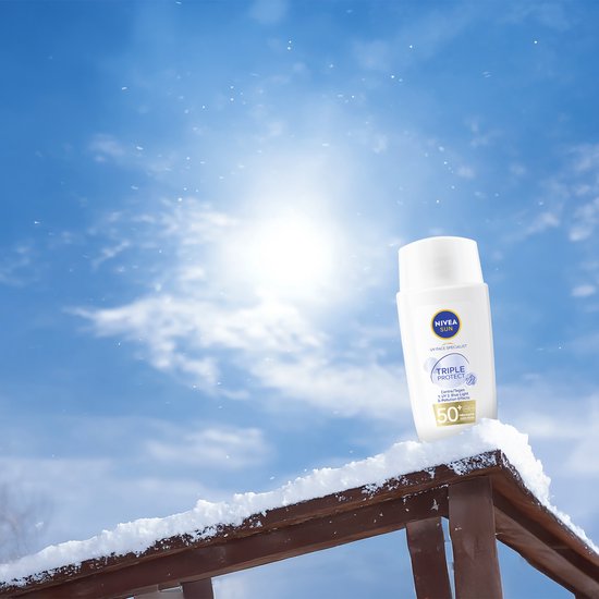 NIVEA SUN UV Face Triple Protect Ultralichte Zonnebrand Gezicht SPF 50+ - Met Hyaluronzuur - Zonnebrandcrème - 40 ml
