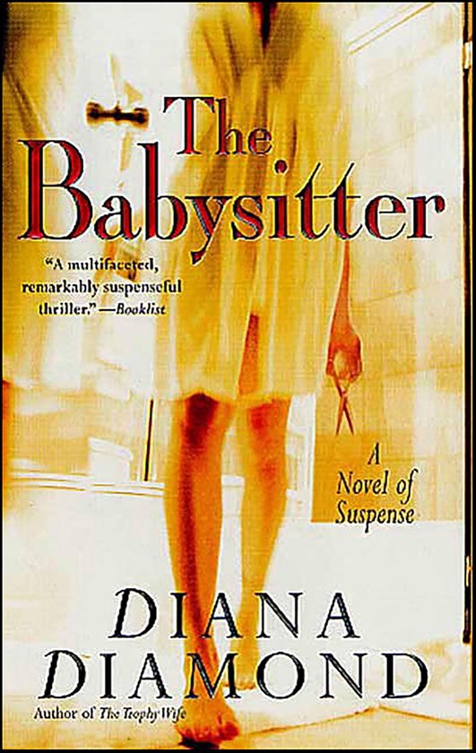 Boek kaft van 'The Babysitter' door Diana Diamond, met een vrouw in een badjas die scharen vasthoudt.