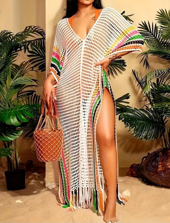 LUXE - Diepuitgesneden gehaakte maxi strandjurk met parelversiering en corsage in crème