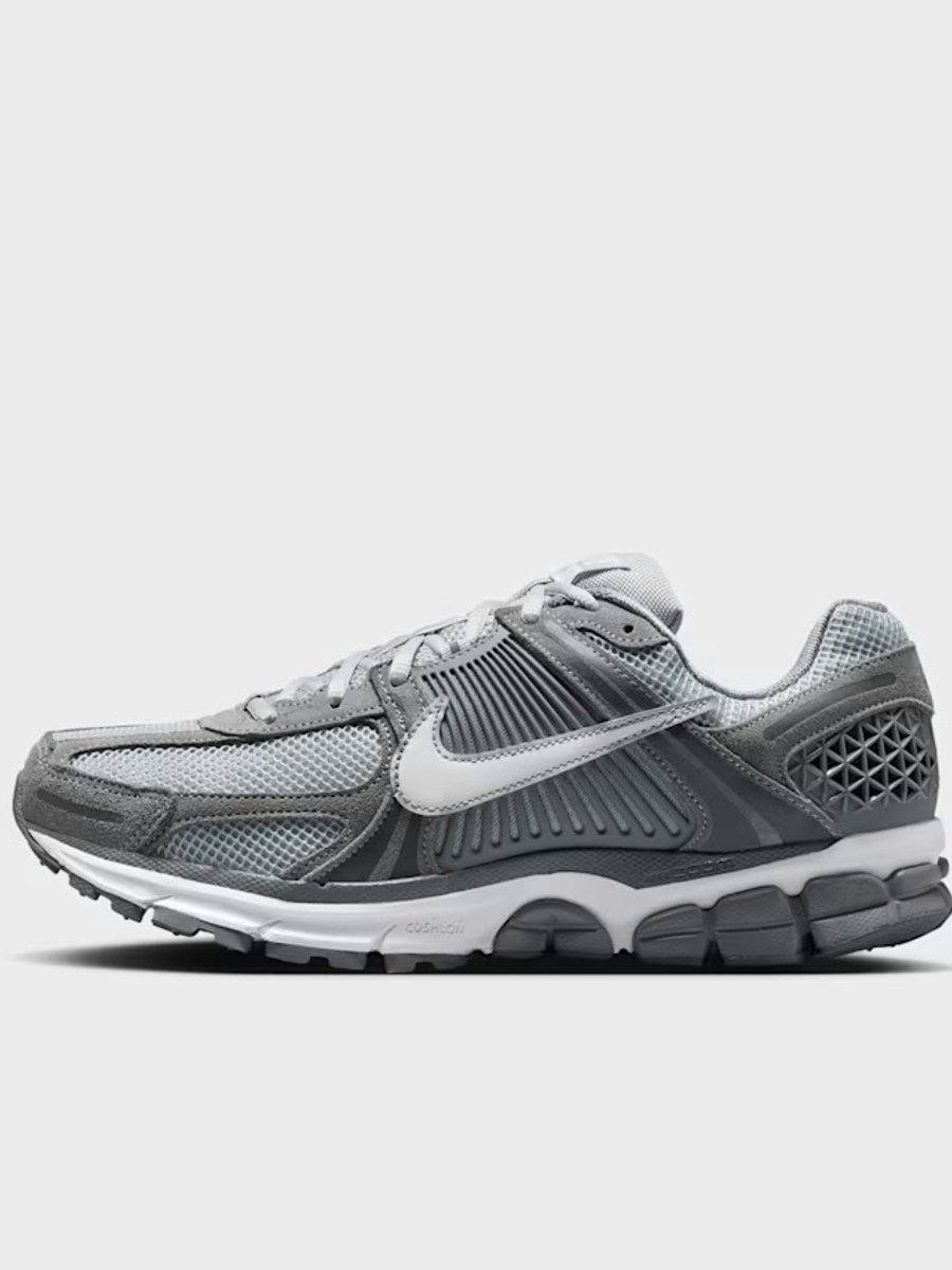 Nike vomero 5 Grijs