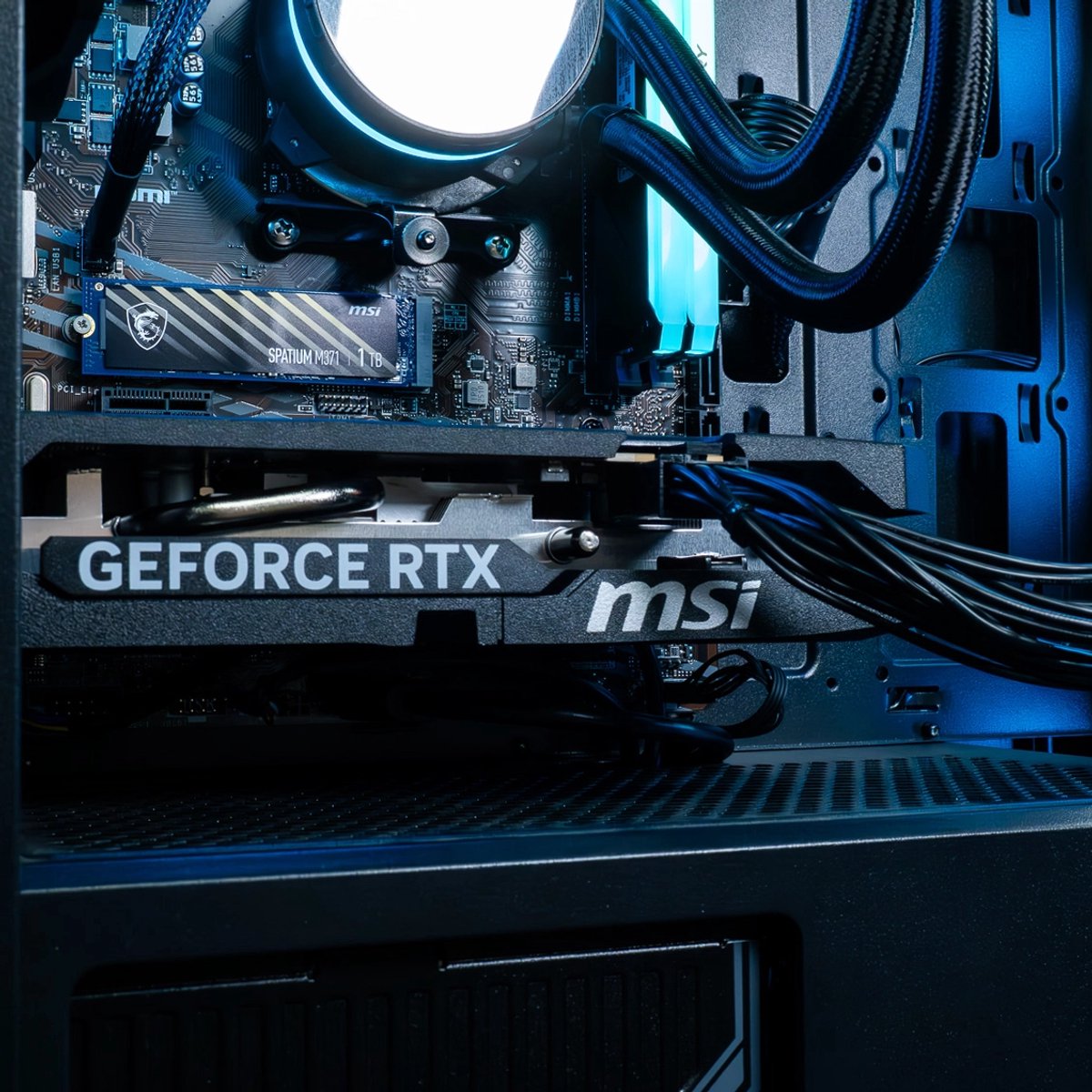 Corsair FlowUp Tetragame - Ryzen 7 5700X, RTX 5060, 32GB thumbnail 8