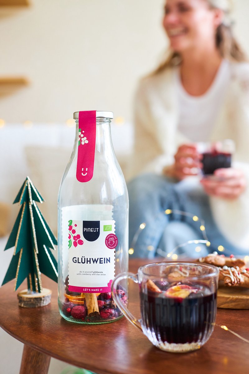 Pineut Glühwein Kruidenmix BIO in Karaf – Zelf Rode Glühwein Maken – Kerstcadeau — cadeau in Kookcadeaus - foto 4