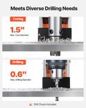 Twee afbeeldingen: boven een machine die 1,5" kernboort, onder een machine die 0,6" boort.