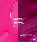 Twee texturen van roze en paars glitter gellak met tekst over eindeloze mogelijkheden.