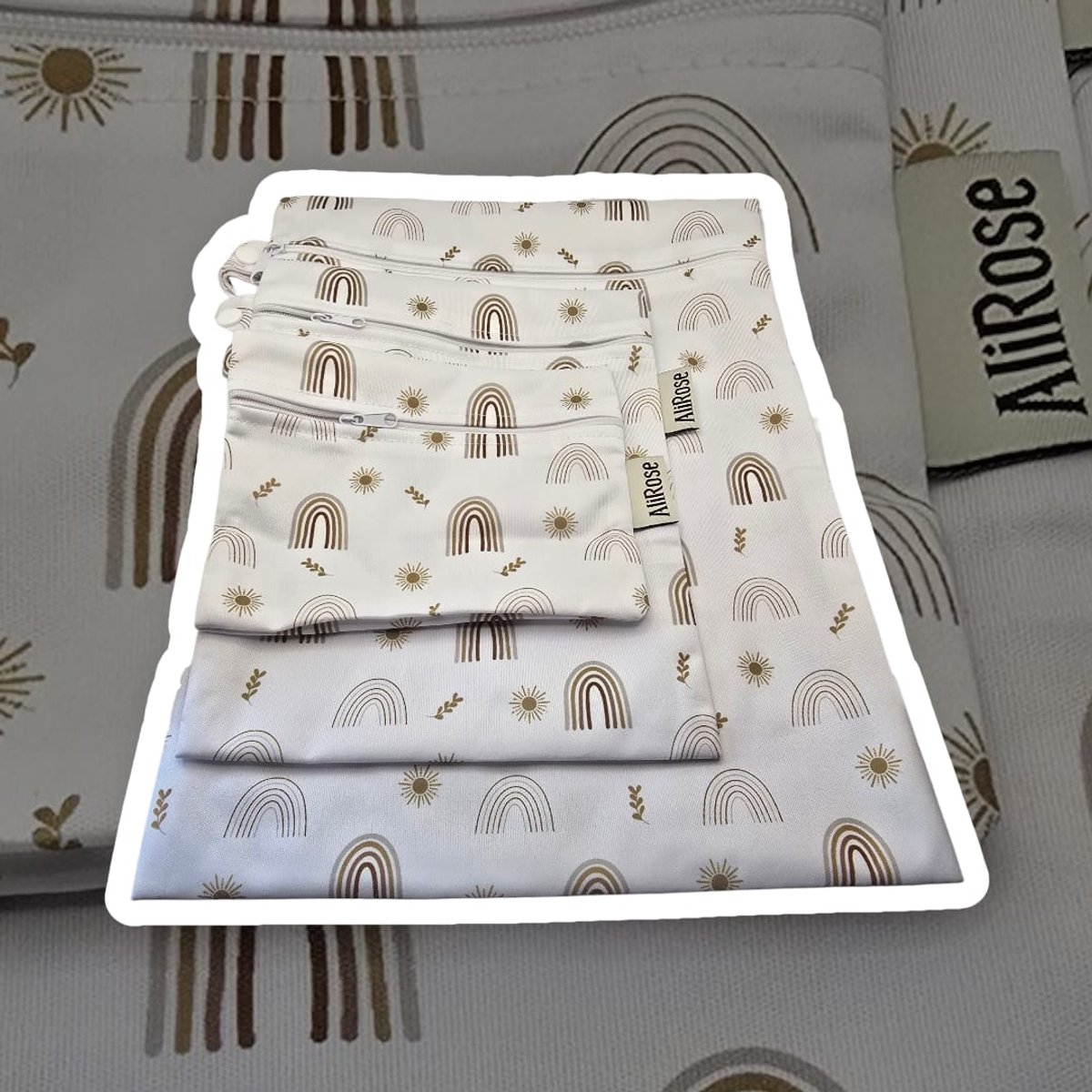 AliRose – Waterdichte Luiertasjes & Opbergtasjes – Set van 3 – Handig voor onderweg, luiers, doekjes & babyspulletjes – Regenboog