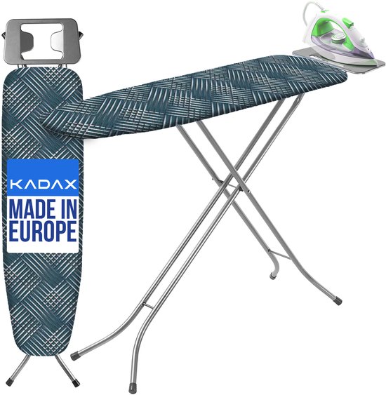 Planche à repasser fermée et ouverte avec un motif de grille bleu-gris et un fer à repasser, avec indications de hauteur.