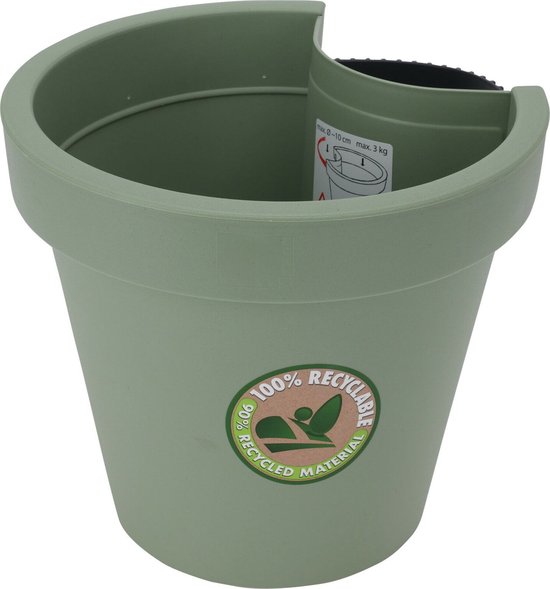 Bloempot ek voor regenpijp III