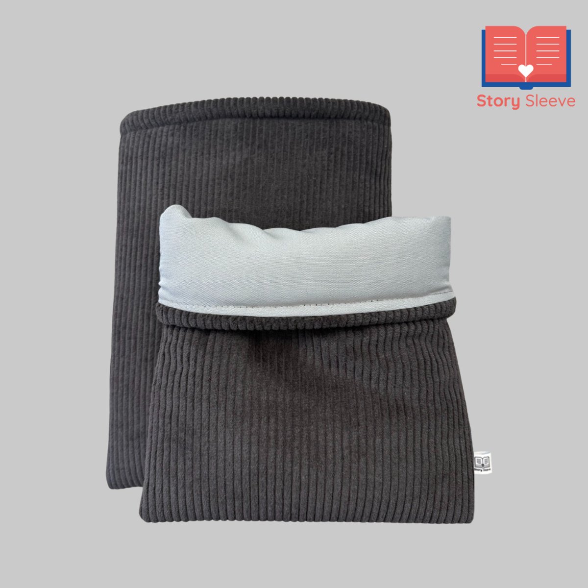 Story Sleeve - Book Sleeve / Tablet Sleeve Rusty Rib - 32 x 25 cm - Ook geschikt voor IPad / Tablet - Boekenhoes - Boekbeschermer - Boekhoes - Booksleeve - Voor boek