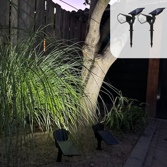 Solgaro® Solar Tuinverlichting Spotta - 2 Stuks - Solar Buitenverlichting - Solar Wandlamp - Tuinlamp - Tuinspot - 26 LEDlamp - Dag nacht sensor - Schijnwerper - Met Grondspies - Warm en Koel Wit Licht - Kerst